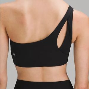 Lululemon Black Ribbed Nulu Asymmetrical Yoga Bra Size 6